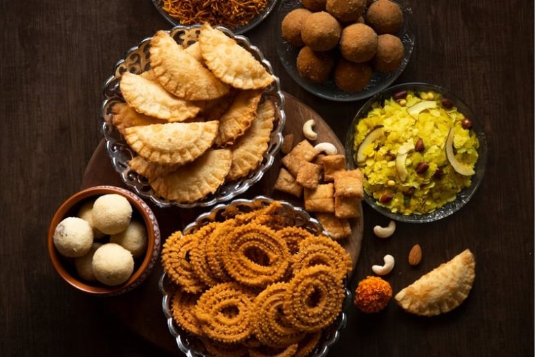 doces-especiais-caseiros-diwali Doces especiais preparados em casa para a celebração de Diwal