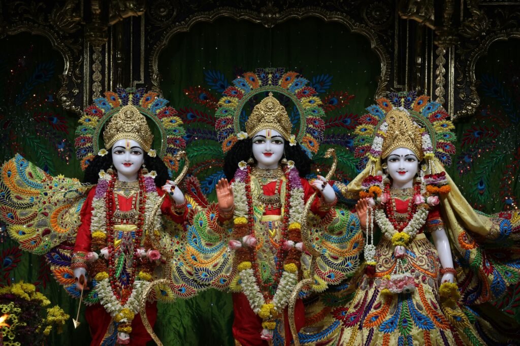 idol-de-rama-lakshmana-e-sita dolo de Rama, Lakshmana e Sita juntos