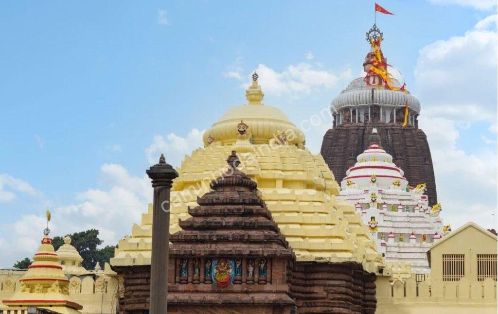 O Templo de Jagannath em Puri é um dos quatro santuários mais sagrados da Índia, atraindo milhões de devotos todos os anos para o famoso festival Rath Yatra