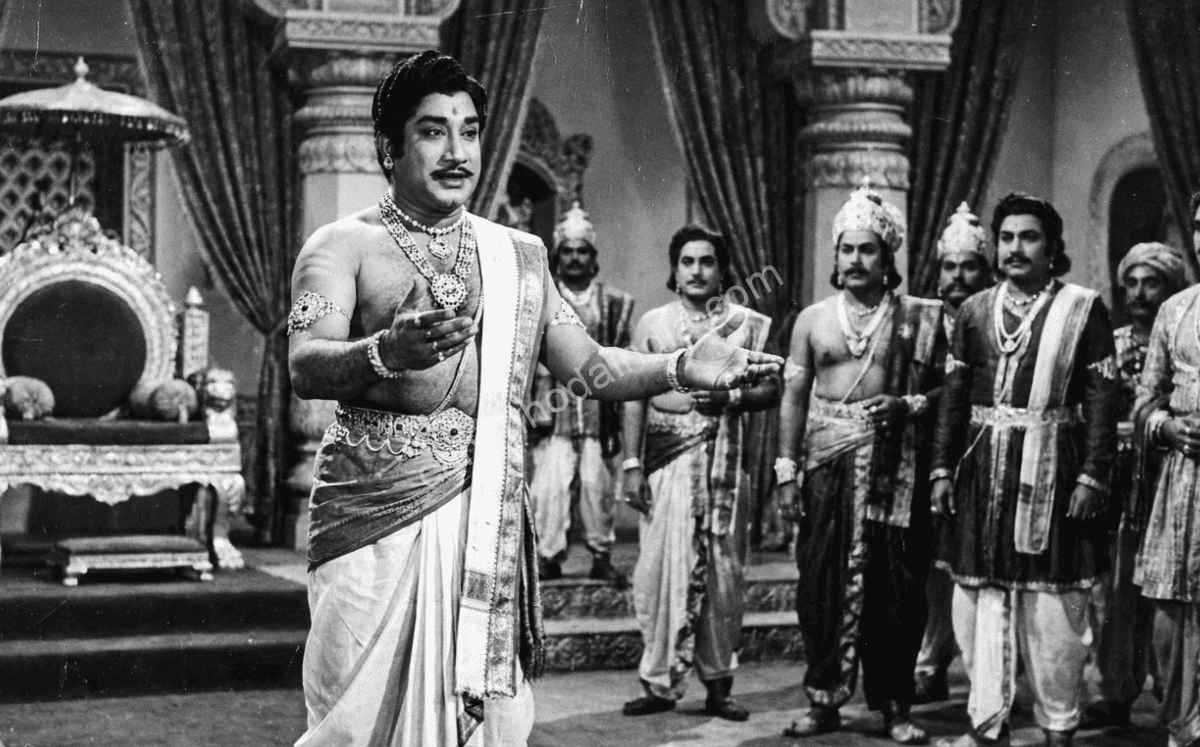 shivaji-ganesan-classico-ator-cinema-tamil Retrato clássico de Shivaji Ganesan, ícone do cinema tâmil e um dos atores mais influentes da Índia